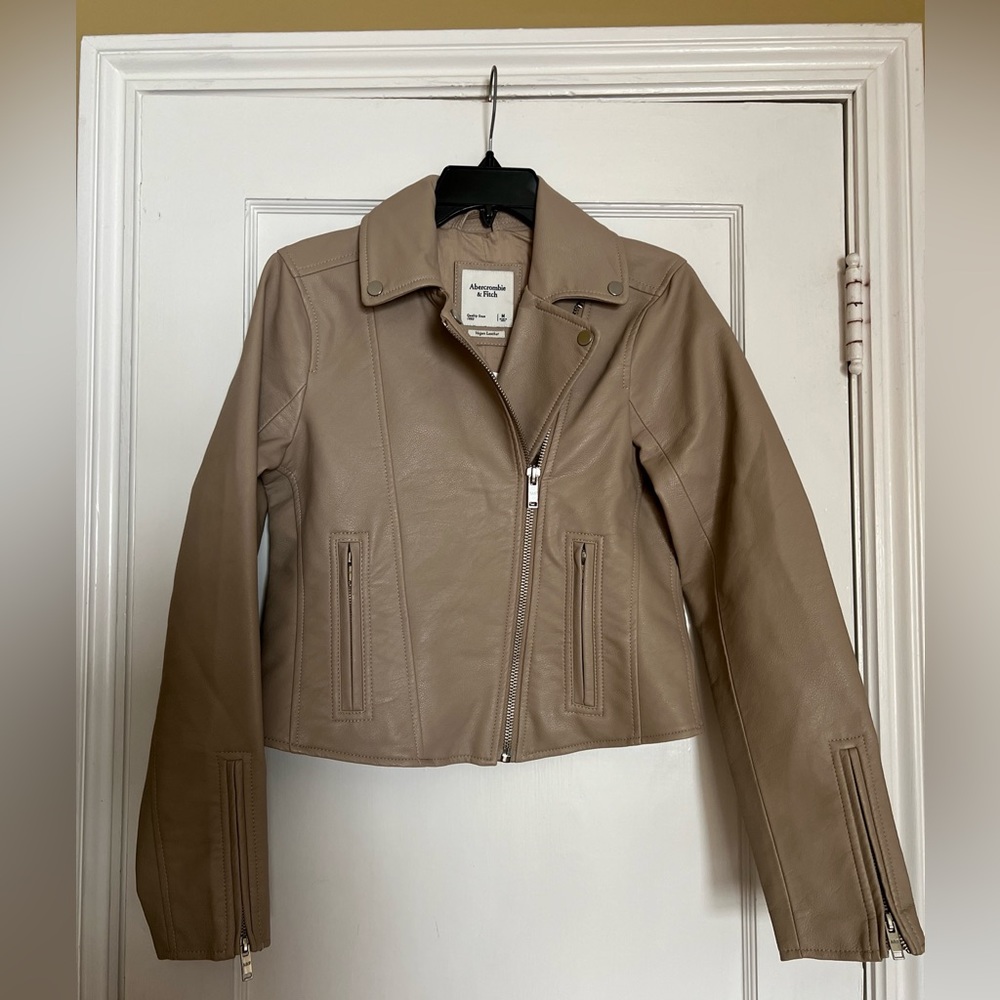 NWT Abercrombie Faux Leather Moto Jacket Tan Medium M